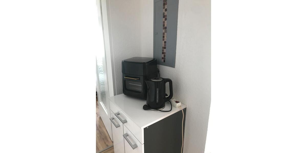 Dachgeschoßwohnung Eichenbühl - 3 Zimmer, 65 m&sup2;, 3&euro; | Angebot:26272756