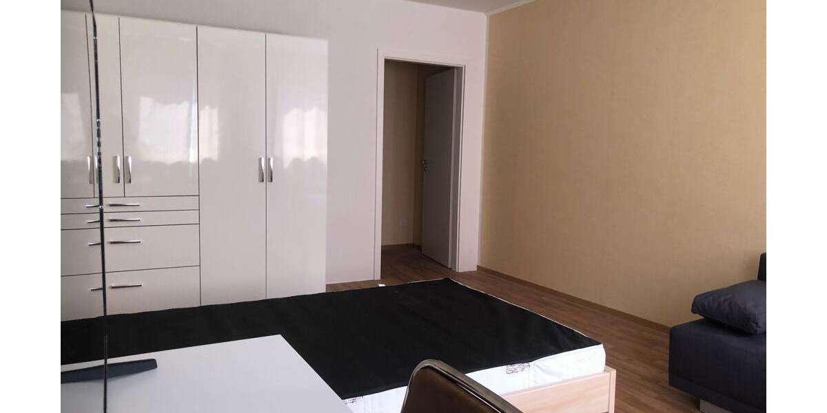 Zimmer Düsseldorf Unterrath - 1 Zimmer, 650&euro; | Angebot:25307210