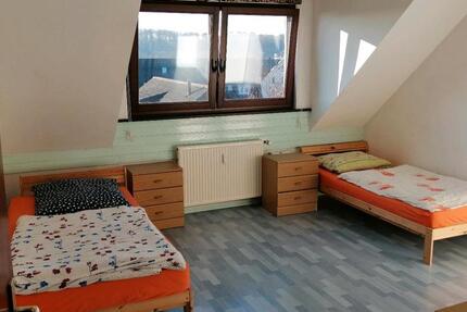 Zimmer zu vermieten