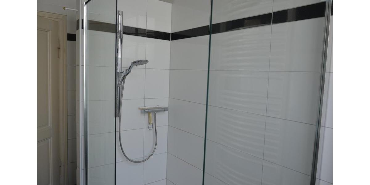 Erdgeschoßwohnung Einbeck - 4 Zimmer, 103 m&sup2;, 950&euro; | Angebot:26665192