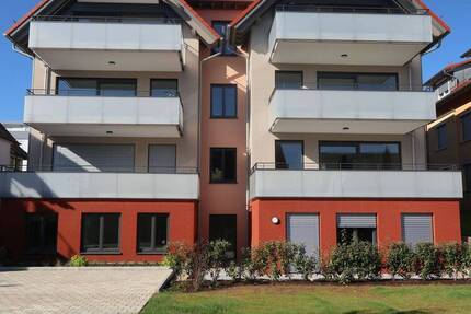 Lichtdurchflutete 3,5-Zimmer-Wohnung im Neubau: Ihr sonniges Zuhause in Seenähe