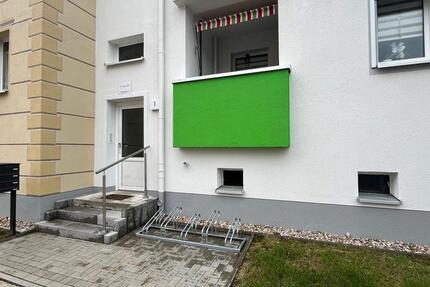 2-Raum-DG- Wohnung mitten in der Oscherslebener City! 2 zimmer