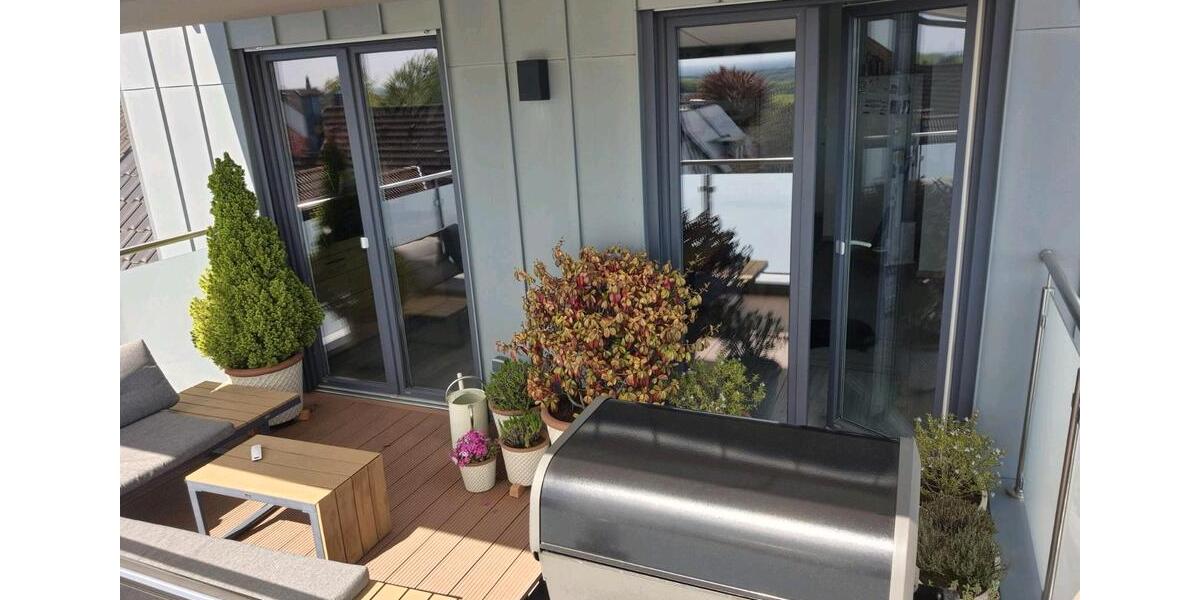 Dachgeschoßwohnung Leichlingen (Rheinland) - 3 Zimmer, 95 m&sup2;, 1.349&euro; | Angebot:26692780