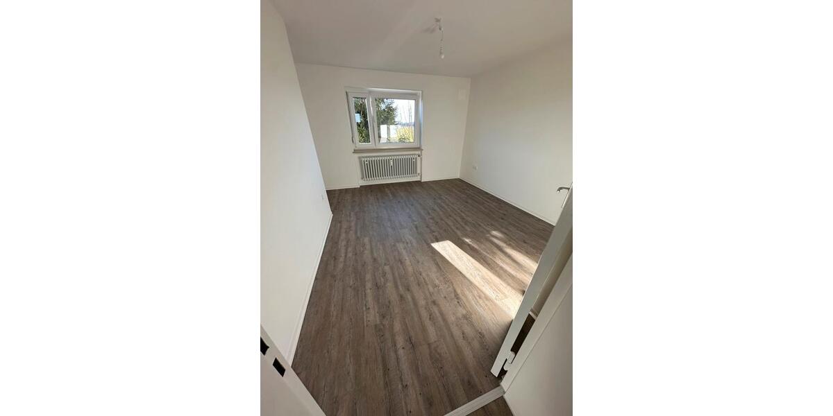 Etagenwohnung Kaufbeuren - 3.5 Zimmer, 82 m&sup2;, 809&euro; | Angebot:26258289