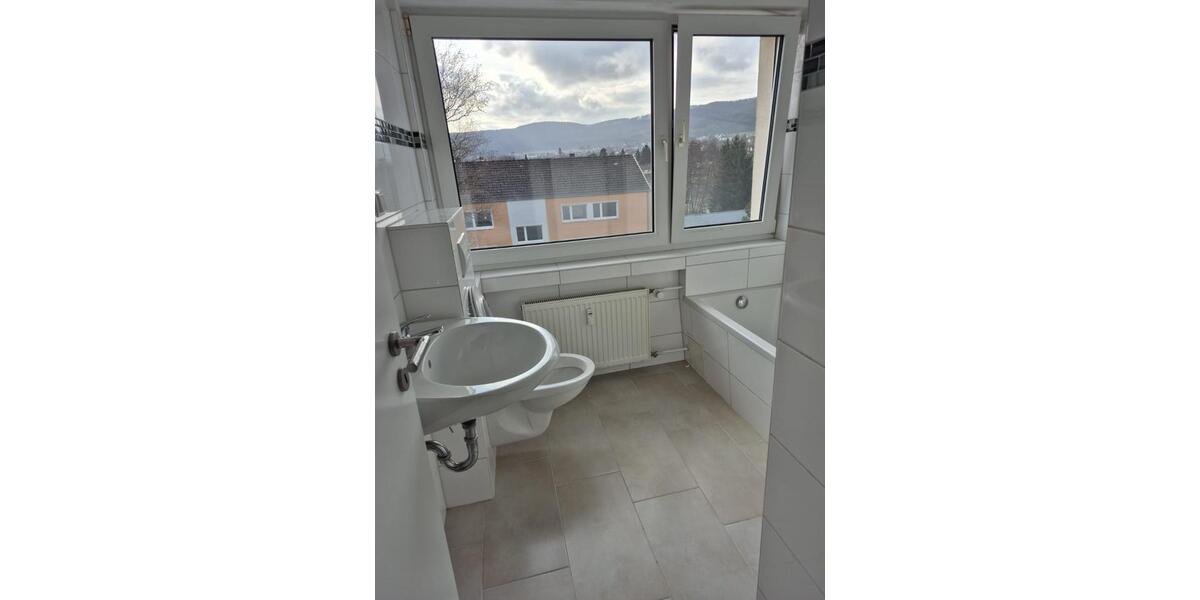 Etagenwohnung Bad Driburg - 3 Zimmer, 73 m&sup2;, 650&euro; | Angebot:25343087