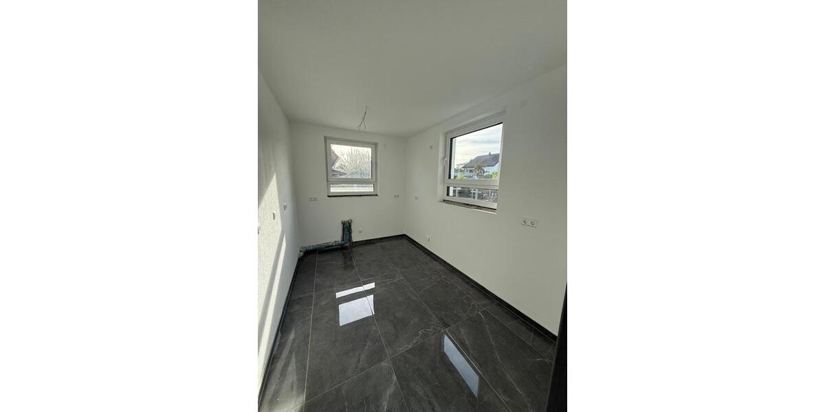Doppelhaushälfte Herrenberg - 6 Zimmer, 138 m&sup2;, 2.250&euro; | Angebot:26364288