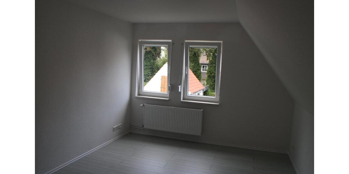 Einfamilienhaus Hambühren - 5 Zimmer, 100 m&sup2;, 1.200&euro; | Angebot:26607172