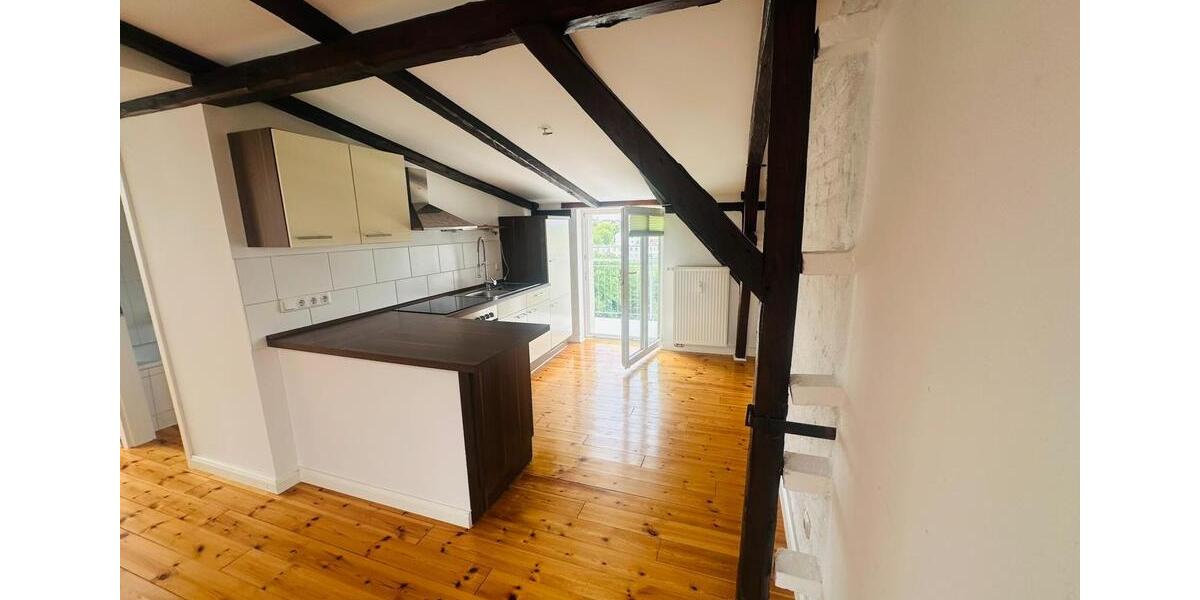 Dachgeschoßwohnung Schwerin Altstadt - 2 Zimmer, 60 m&sup2;, 640&euro; | Angebot:24559387