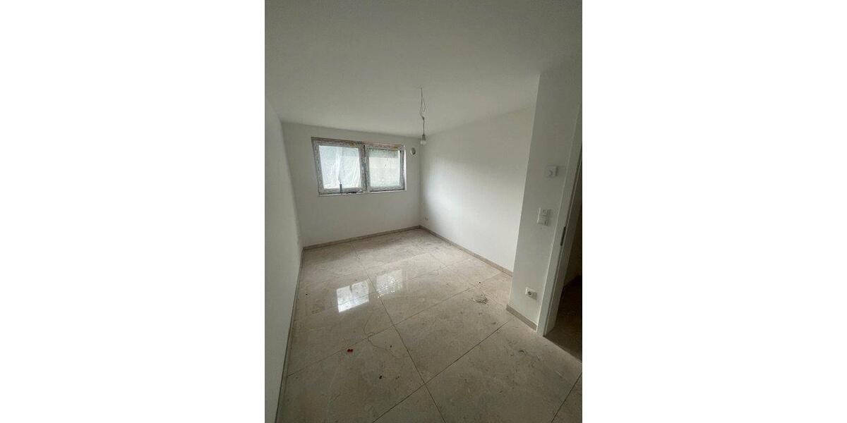 Erdgeschoßwohnung Hamburg Wandsbek - 5 Zimmer, 135 m&sup2;, 2.500&euro; | Angebot:26497068