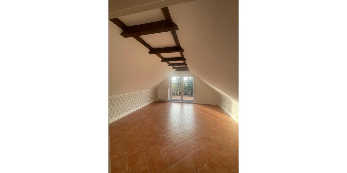 Dachgeschosswohnung mit Balkon in 17379 Louisenhof 2 zimmer