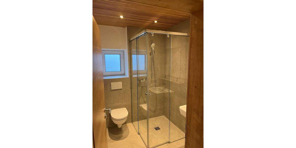 Etagenwohnung Penzberg - 4 Zimmer, 130 m&sup2;, 2.100&euro; | Angebot:24793540