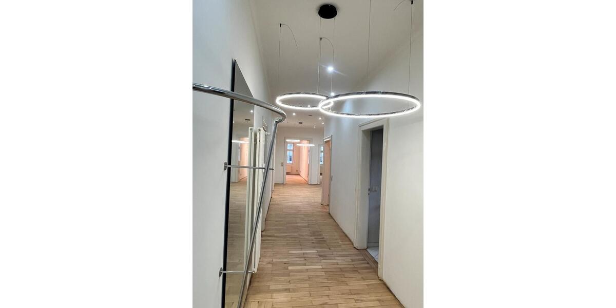 Etagenwohnung Neunkirchen - 5 Zimmer, 245 m&sup2;, 1.800&euro; | Angebot:25392092