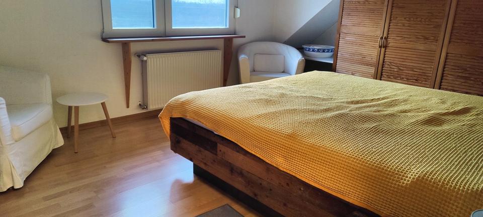 Dachgeschoßwohnung Leverkusen Schlebusch - 2 Zimmer, 65 m&sup2;, 980&euro; | Angebot:24717228