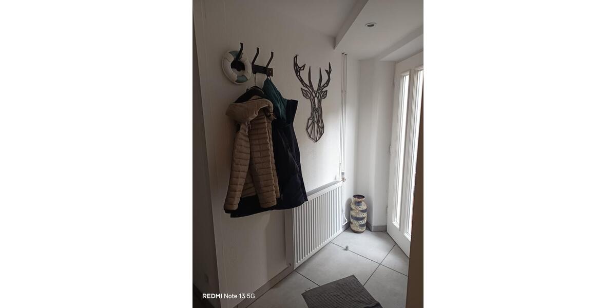 Etagenwohnung Halle - 1 Zimmer, 50 m&sup2;, 750&euro; | Angebot:25406312