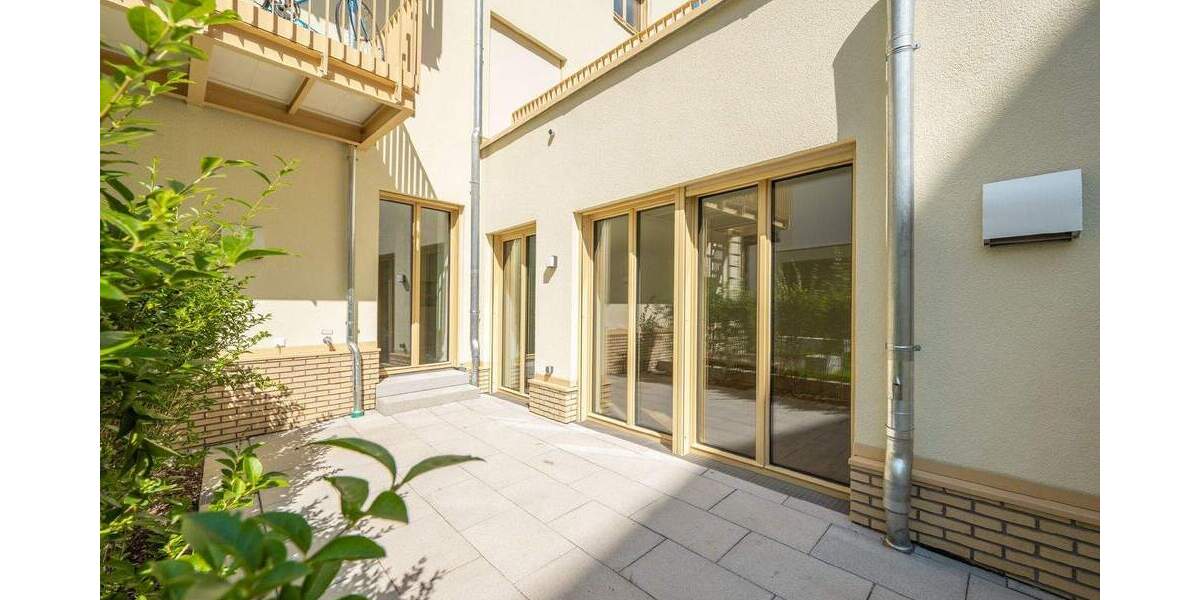 Etagenwohnung München Neuhausen-Nymphenburg - 4 Zimmer, 126 m&sup2;, 3.450&euro; | Angebot:24760883