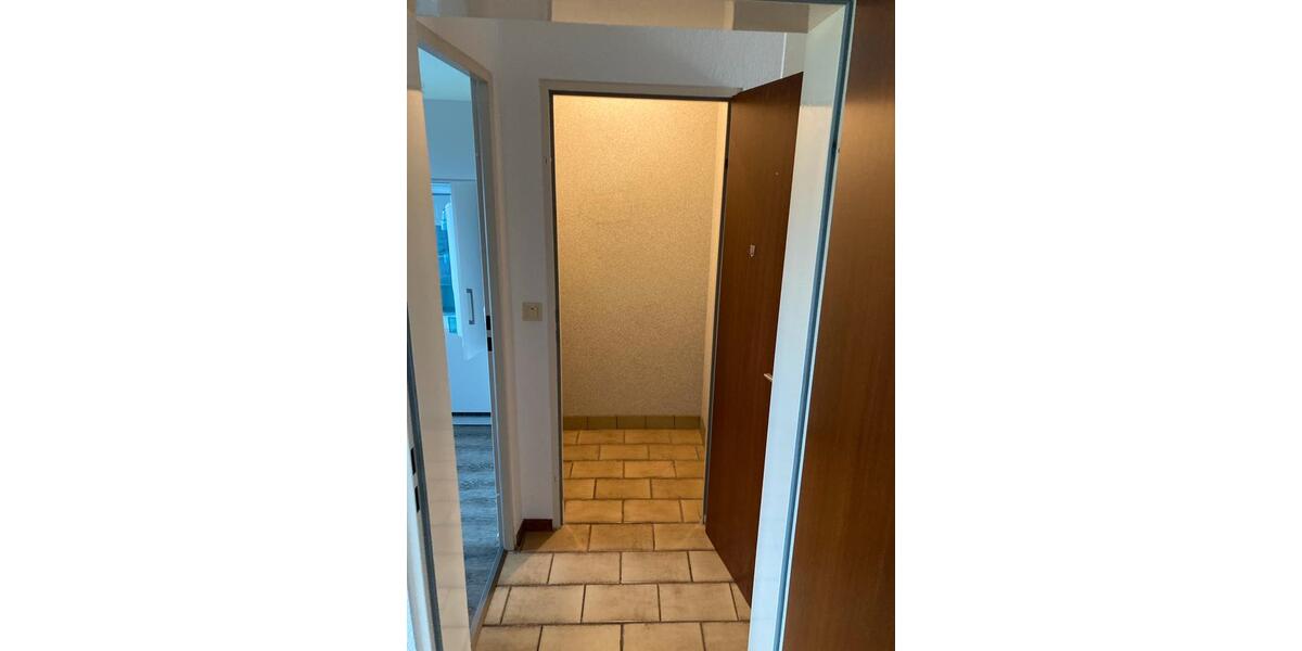 Etagenwohnung Stadthagen - 4 Zimmer, 101 m&sup2;, 820&euro; | Angebot:24982203