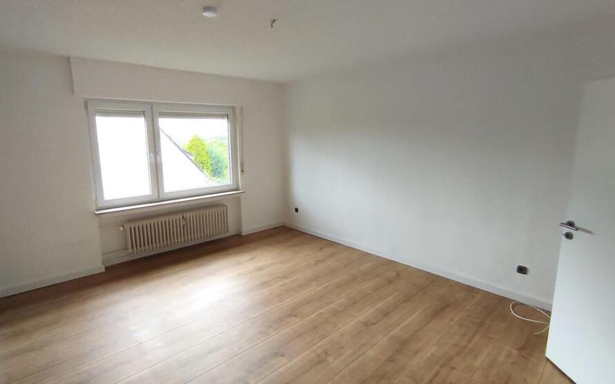Bissendorf Schledehausen - 3 Zimmer Küche Bad - 1. OG zimmer