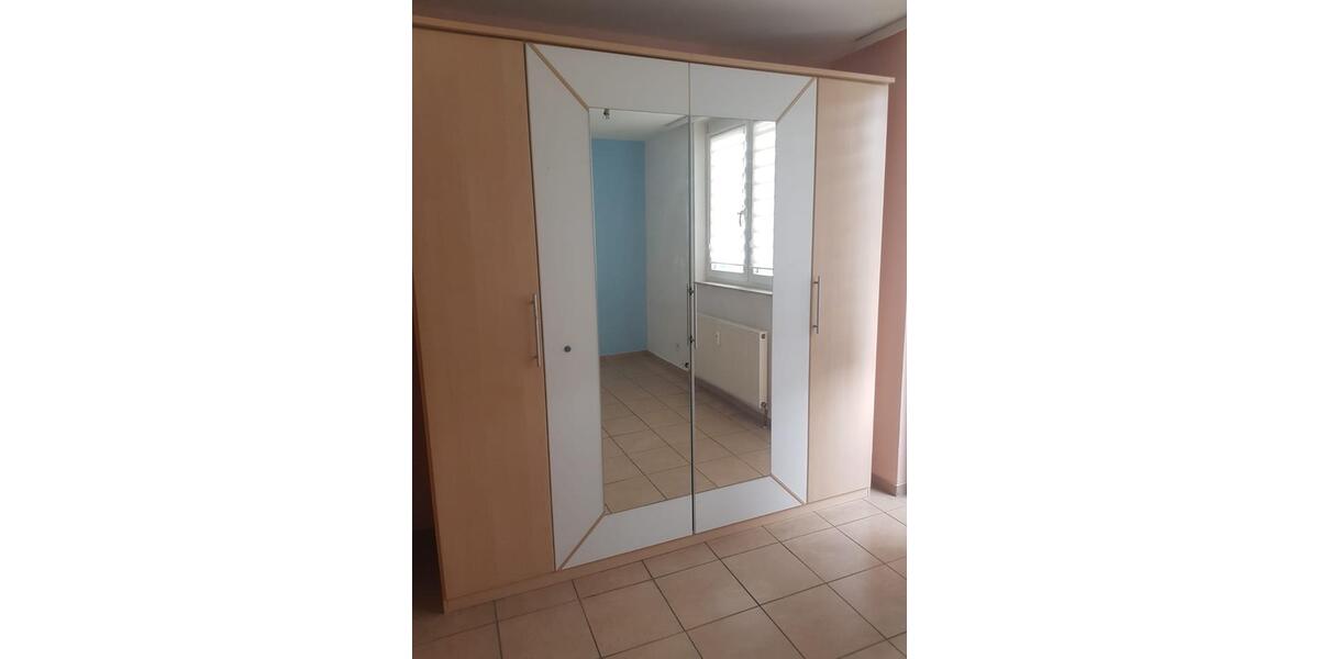 Etagenwohnung Wirges - 4 Zimmer, 98 m&sup2;, 1.300&euro; | Angebot:26603502