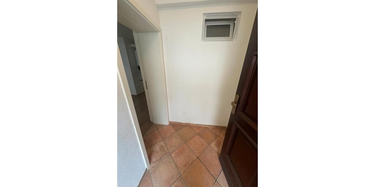 Erdgeschoßwohnung Östringen - 3 Zimmer, 70 m&sup2;, 900&euro; | Angebot:26625828