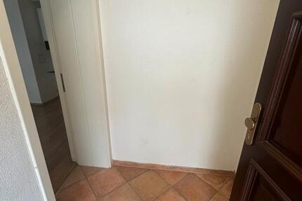 Wohnung Östringen - 3 Zimmer, 70 m&sup2;, 900&euro; | Angebot:26625828