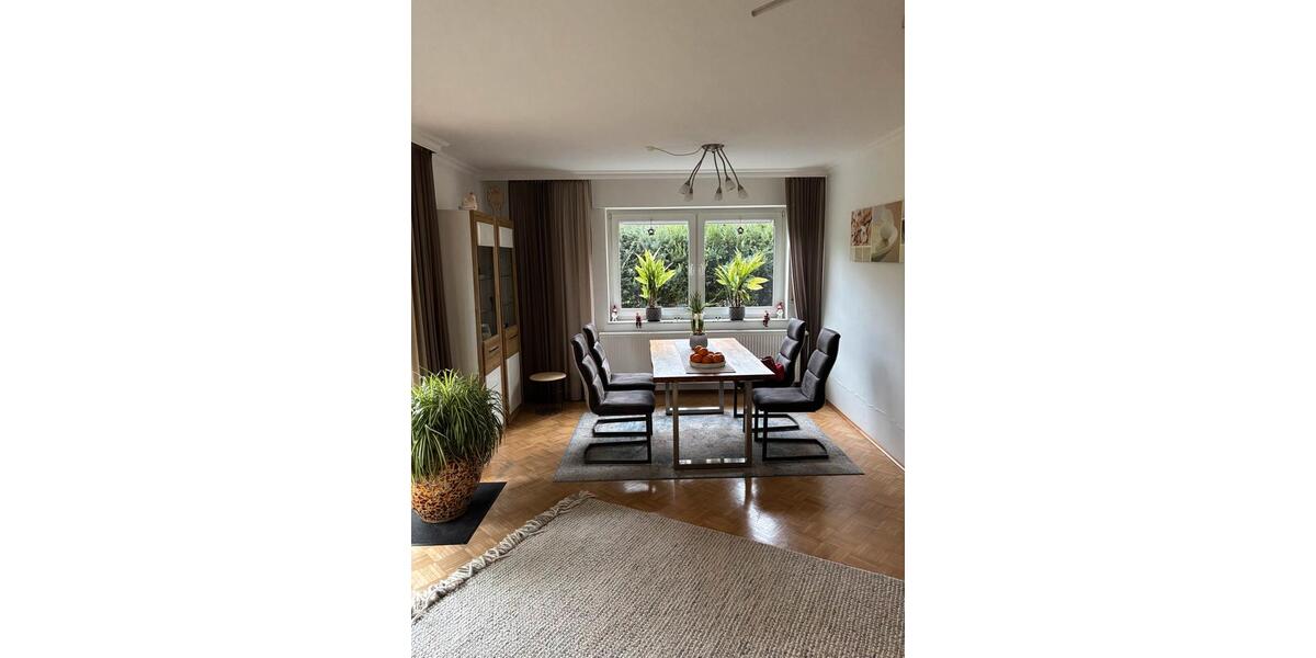 Erdgeschosswohnung 3 zimmer