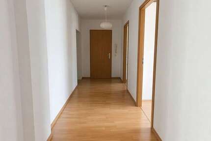 Wohnung Berlin Altglienicke - 3 Zimmer, 83 m&sup2;, 1.130&euro; | Angebot:27009573