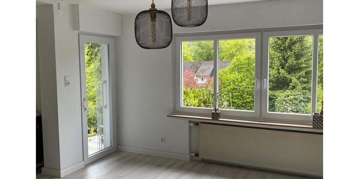 Erdgeschoßwohnung Wiehl - 2 Zimmer, 87 m&sup2;, 970&euro; | Angebot:26621341