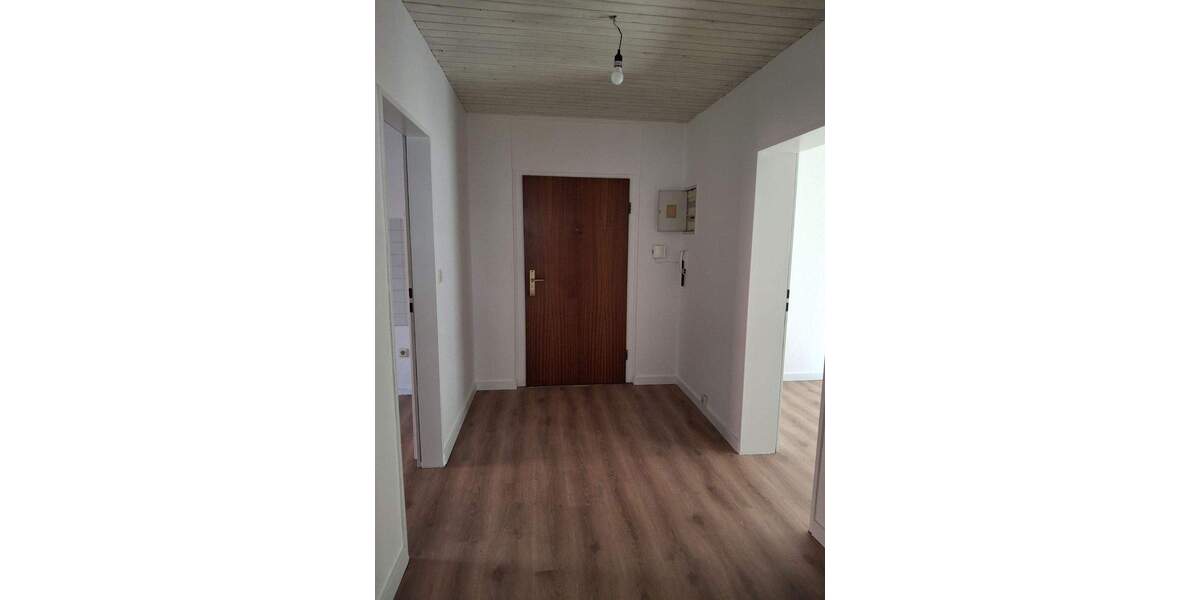 Etagenwohnung Bremerhaven Geestemünde - 3 Zimmer, 83 m&sup2;, 690&euro; | Angebot:25835196