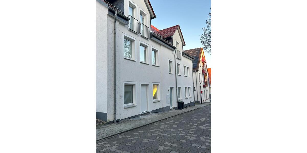 Etagenwohnung Büren - 3 Zimmer, 96 m&sup2;, 645&euro; | Angebot:25866548