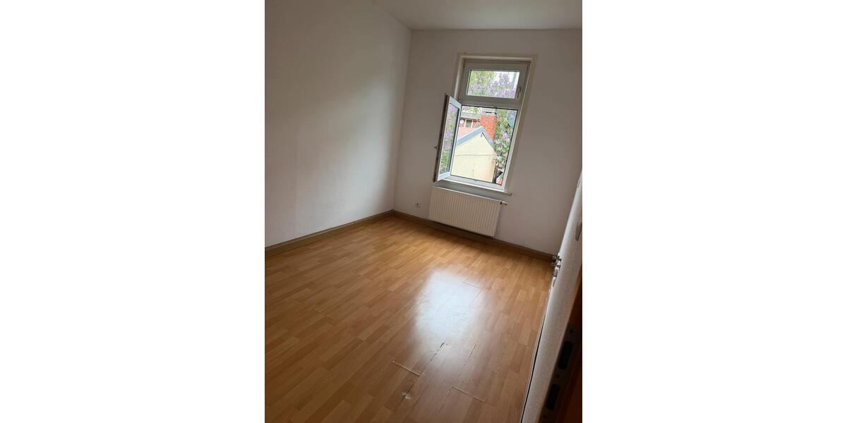 Etagenwohnung Eisenach - 1 Zimmer, 60 m&sup2;, 400&euro; | Angebot:26457855