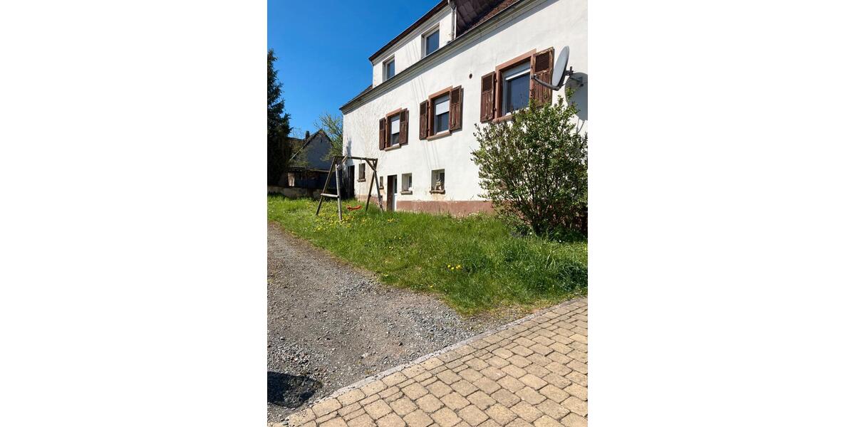Etagenwohnung Gersheim - 3 Zimmer, 85 m&sup2;, 620&euro; | Angebot:26056734