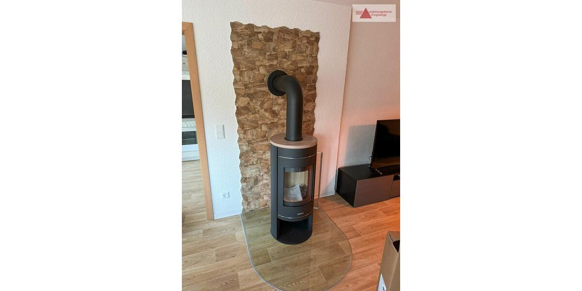 Wunderschöne 3-Raum-Wohnung mit Kamin und Garage in Waschleithe 3 zimmer