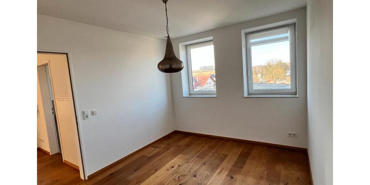 Etagenwohnung Simbach - 2 Zimmer, 63 m&sup2;, 550&euro; | Angebot:26480050