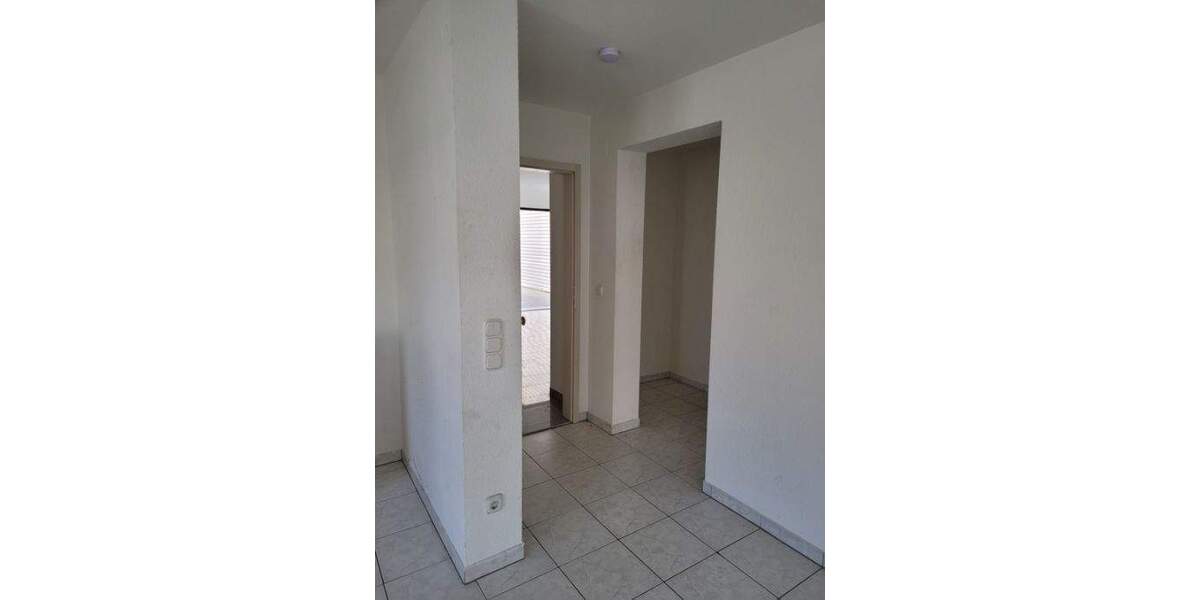 Etagenwohnung Giebelstadt Allersheim - 2 Zimmer, 45 m&sup2;, 395&euro; | Angebot:25896628