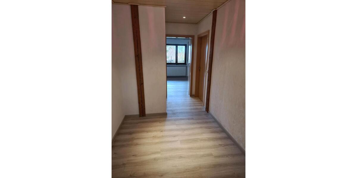 Dachgeschoßwohnung Winterlingen - 2 Zimmer, 60 m&sup2;, 700&euro; | Angebot:25945158