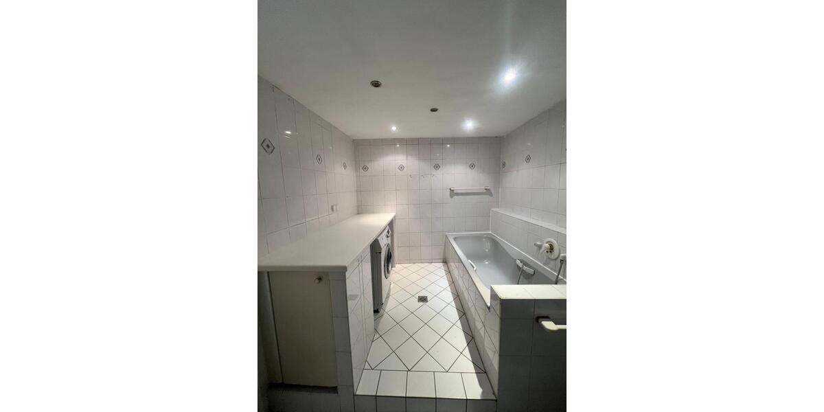 Etagenwohnung Karben - 3 Zimmer, 100 m&sup2;, 1.250&euro; | Angebot:25648824