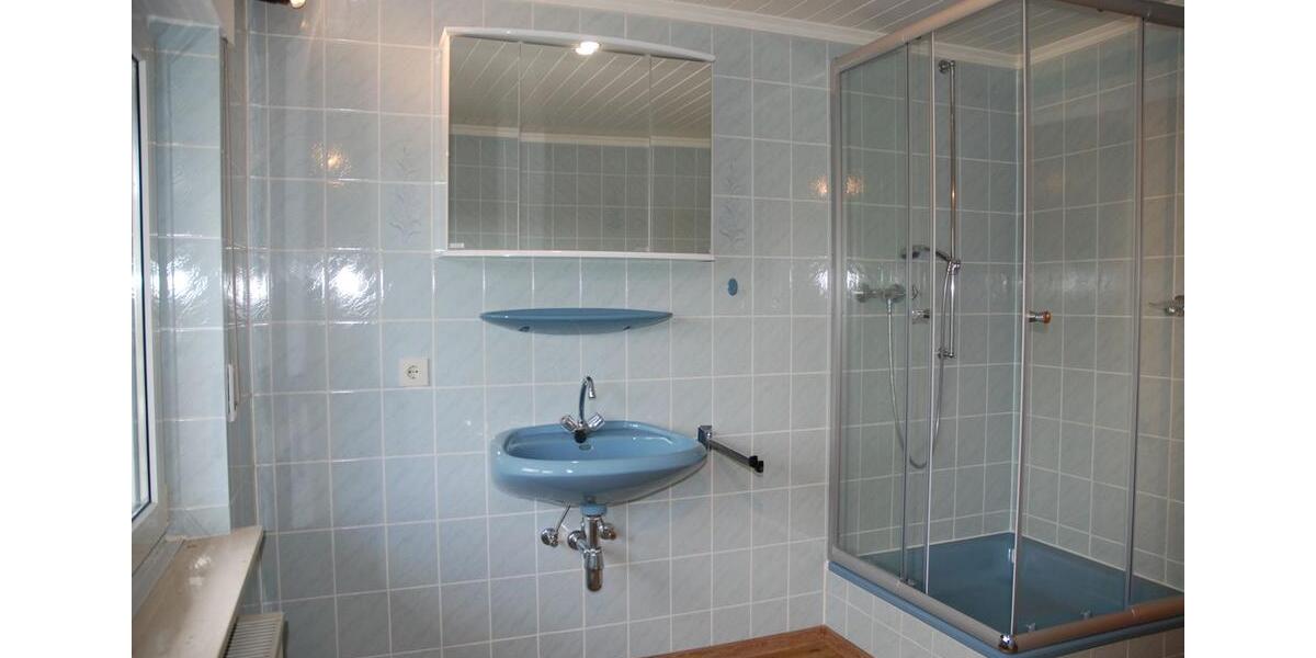 Gepflegtes, renoviertes Einfamilienhaus mit 4 Zimmern in ruhiger Lage von Much! 4 zimmer