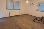 Etagenwohnung Schmelz - 3 Zimmer, 120 m&sup2;, 900&euro; | Angebot:26221113