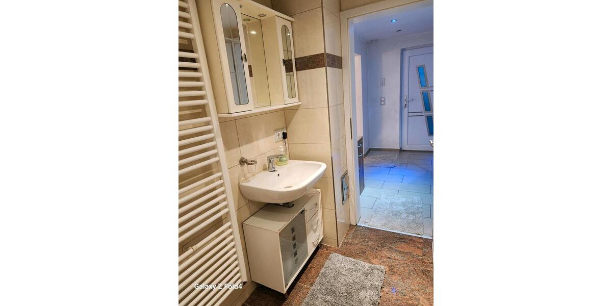 Wohnen auf Zeit Erlensee - 6 Zimmer, 160 m&sup2;, 30&euro; | Angebot:26624813