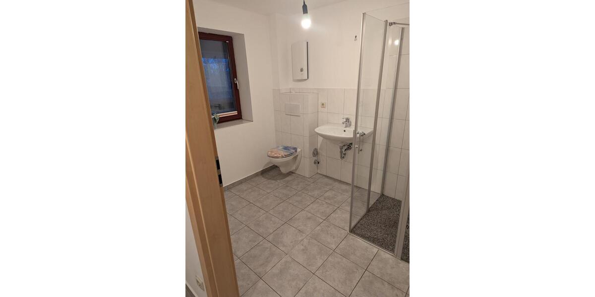 Dachgeschoßwohnung Ballenstedt - 3 Zimmer, 67 m&sup2;, 402&euro; | Angebot:23818827