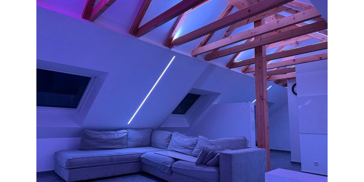 Schöne und helle Dachgeschosswohnung im City !!!( Erstbezug ) 1 zimmer