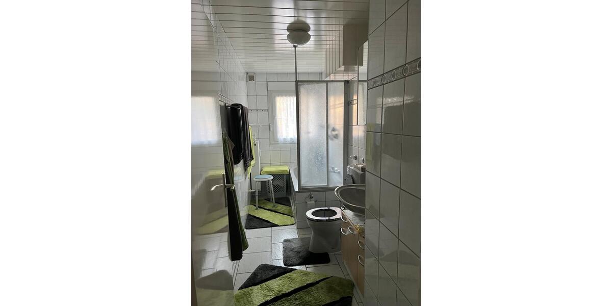 Etagenwohnung Kelkheim (Taunus) - 3 Zimmer, 87 m&sup2;, 1.600&euro; | Angebot:25168348