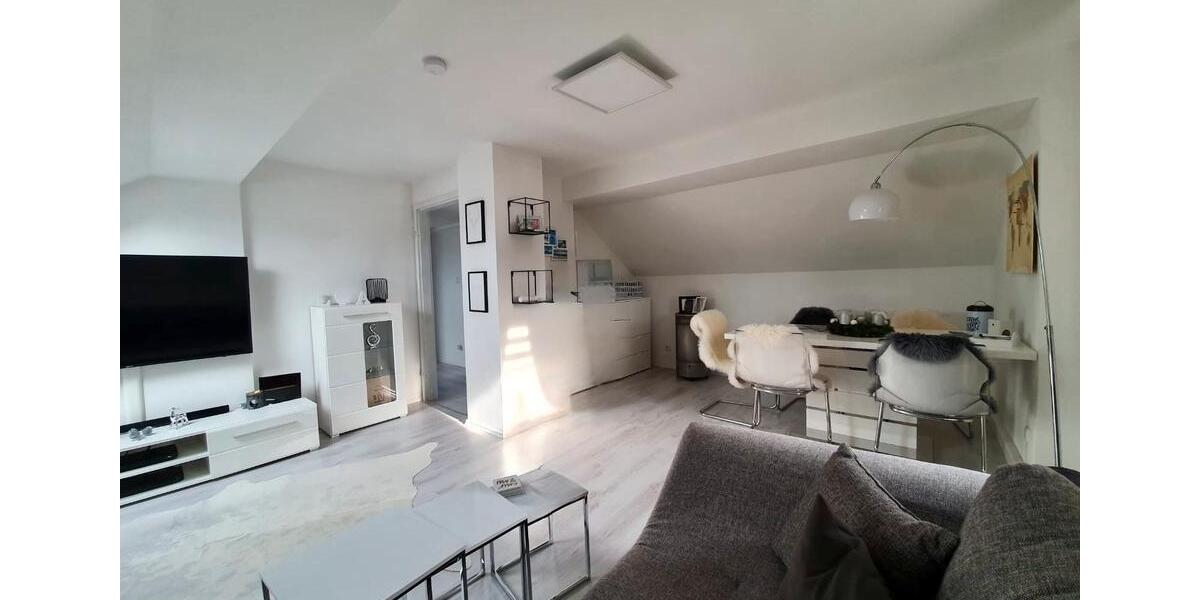 3-Zi. DG-Whg in zentraler Lage von Bindlach 3 zimmer