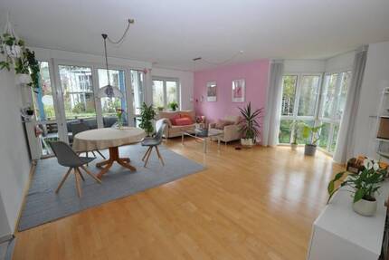 Wohnung Konstanz Allmannsdorf - 3 Zimmer, 81 m&sup2;, 1.300&euro; | Angebot:26082986