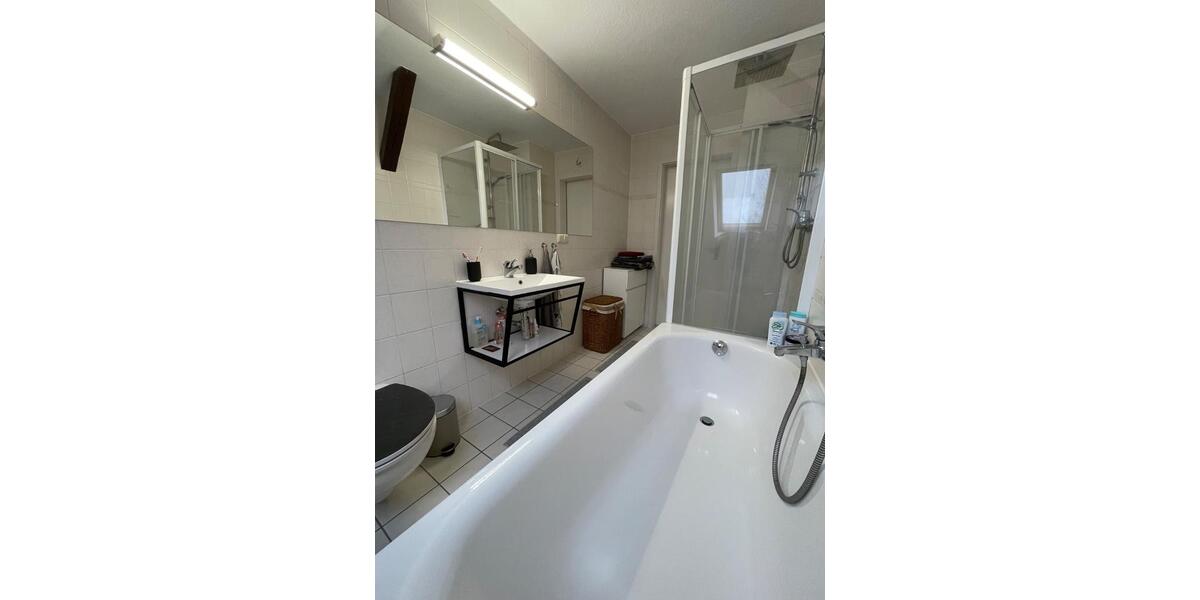 Dachgeschoßwohnung Chemnitz Kapellenberg - 2 Zimmer, 61 m&sup2;, 490&euro; | Angebot:26700045