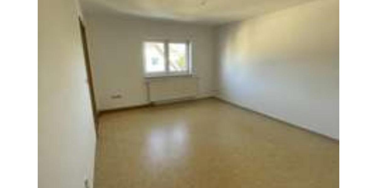 Dachgeschoßwohnung Olbernhau - 5 Zimmer, 44 m&sup2;, 260&euro; | Angebot:24524957