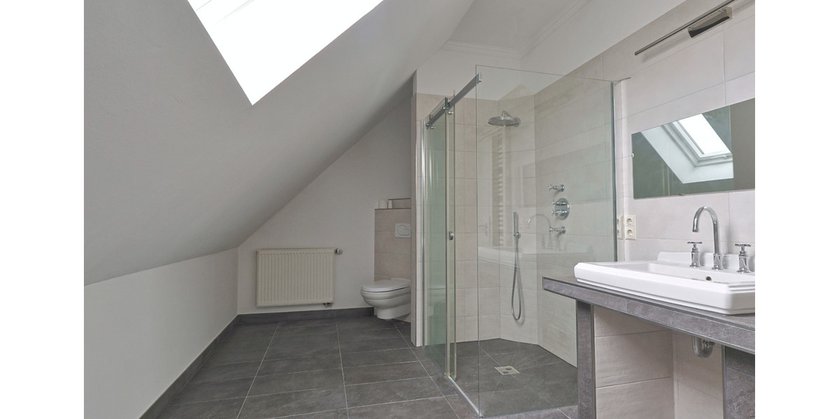 Maisonettenwohnung Wiehl - 5 Zimmer, 171 m&sup2;, 1.250&euro; | Angebot:24705613