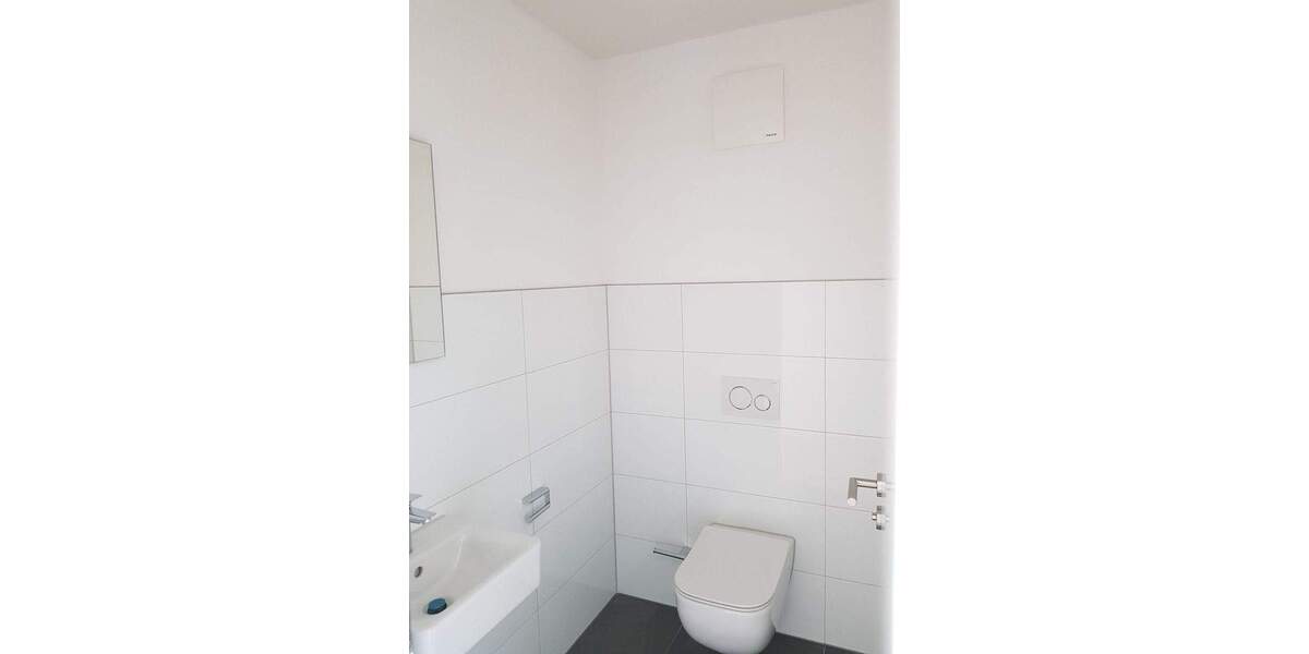 Etagenwohnung Weil am Rhein - 3 Zimmer, 93 m&sup2;, 1.525&euro; | Angebot:25703784