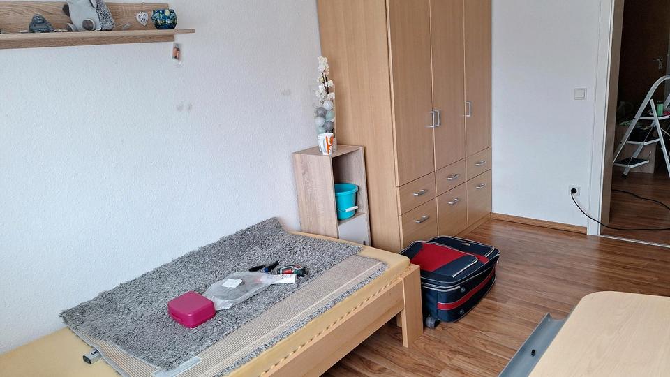 Etagenwohnung Bad Wünnenberg - 5 Zimmer, 90 m&sup2;, 400&euro; | Angebot:26465548