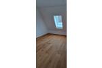Dachgeschoßwohnung Oettingen in Bayern - 3 Zimmer, 103 m&sup2;, 1.200&euro; | Angebot:24877175
